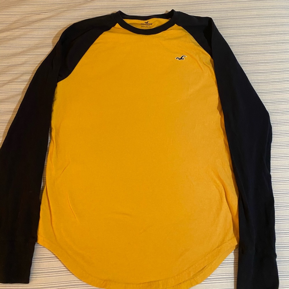 Hollister Long Sleeve Shirt
